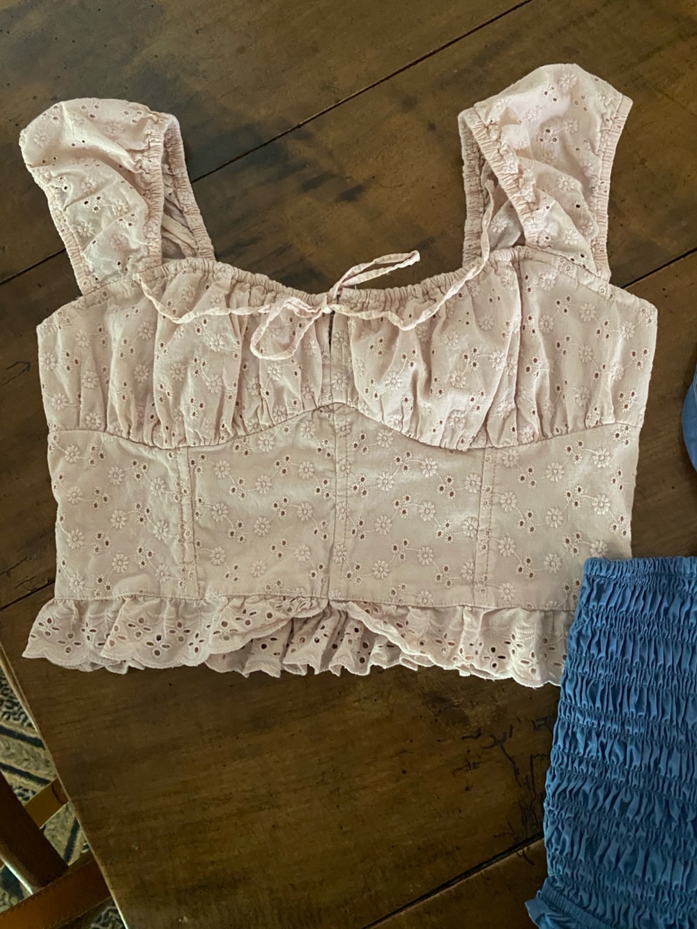 Hollister Pink Eyelet Ruffle Crop & AE Blue Smocked Lace-Up Crop Top - Picture 9 of 11